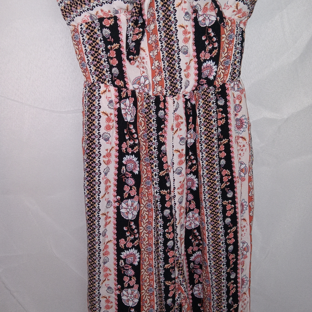Lily Rose Floral Boho Cropped Jumpsuit Romper Womens Size XS - Picture 5 of 16